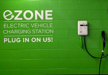 Electric Vehicle Charging StationPExpansion At 40 King Street Westlaza